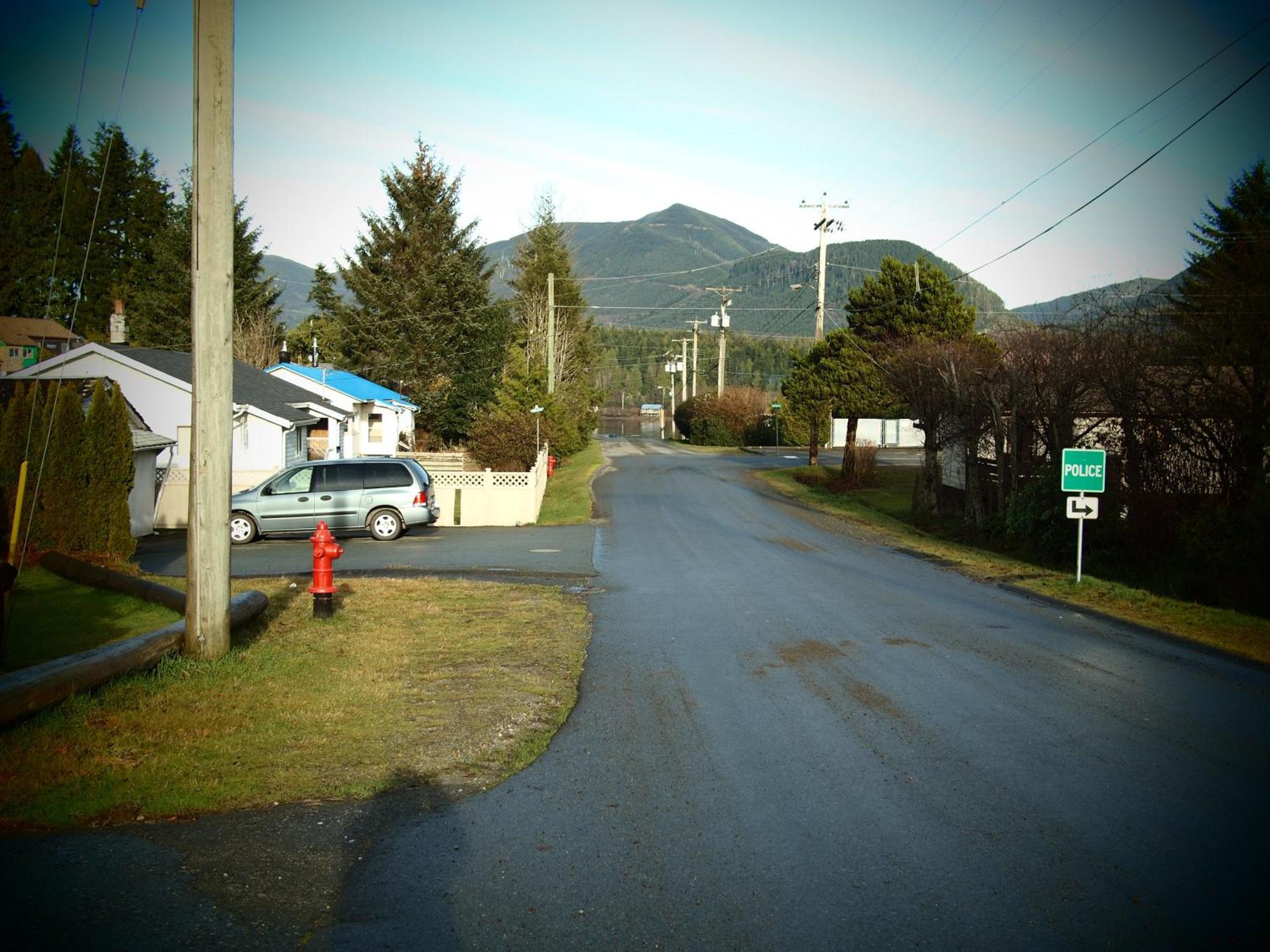 Whale'S Tail Guest Suites Ucluelet Esterno foto
